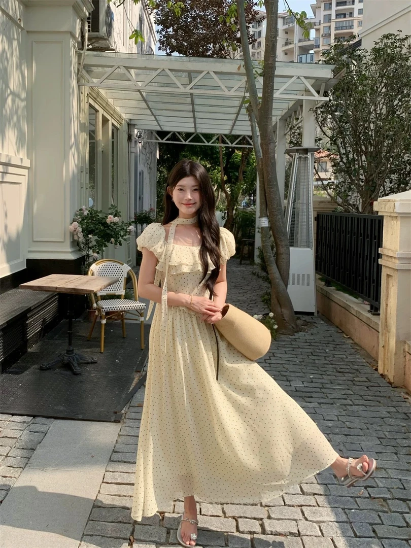 【张开心】荷叶边波点方领韩版设计感宽松中长款气质收腰裙子配飘带