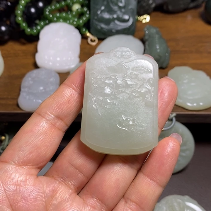 颈饰未镶嵌和田玉
