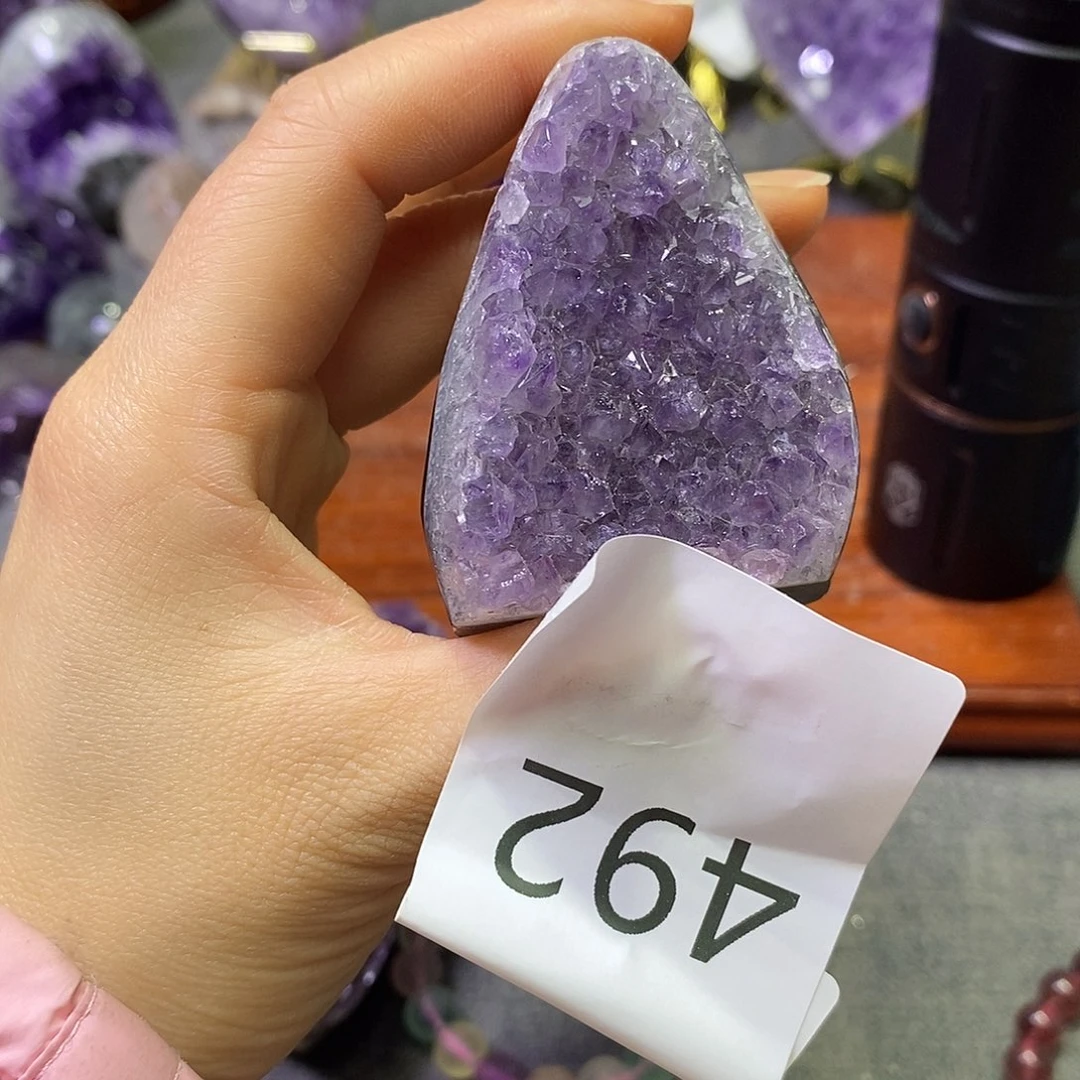 紫晶未镶嵌珠宝半成品