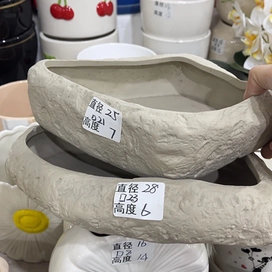 多肉绿植陶瓷花盆9.9包邮，有孔