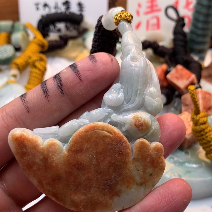 翡翠未镶嵌颈饰保真天然a货翡翠