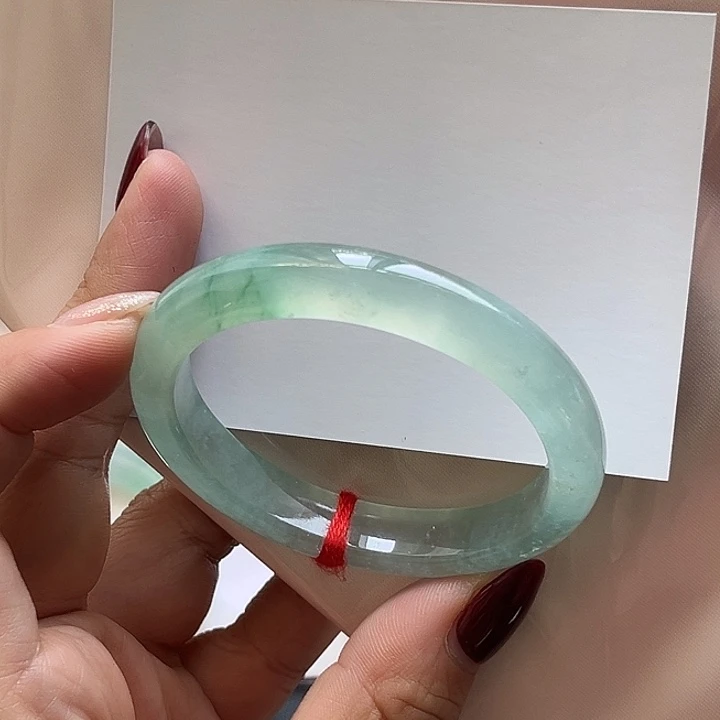 翡翠未镶嵌手镯53贵妃