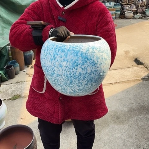 口24高27瑕疵底裂盆子