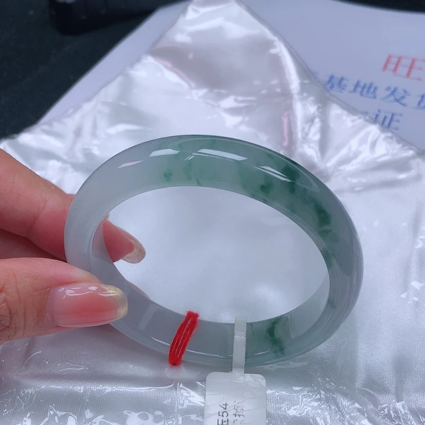 【闪购商品】未镶嵌手镯翡翠54.4