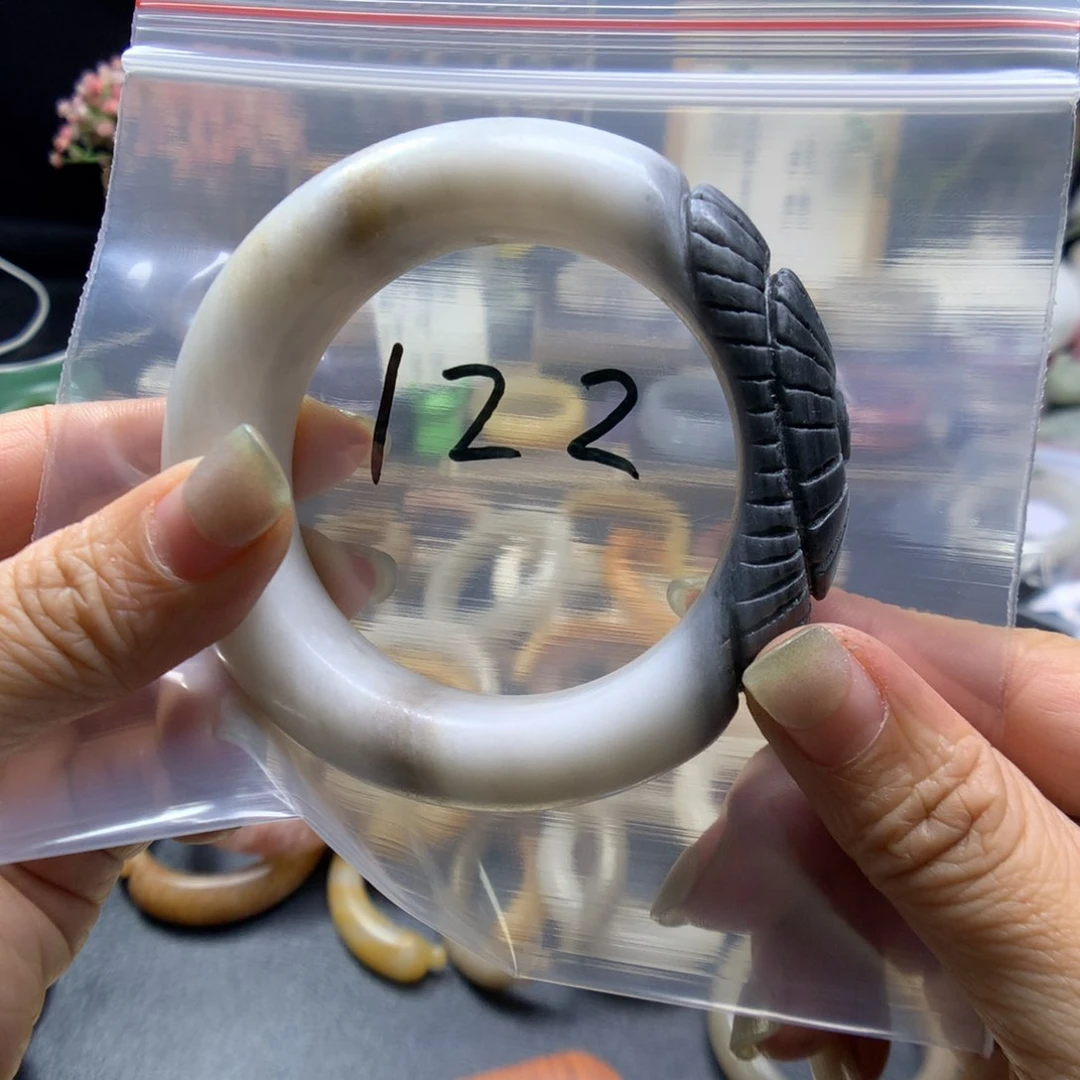 石英质玉手镯未镶嵌C****C