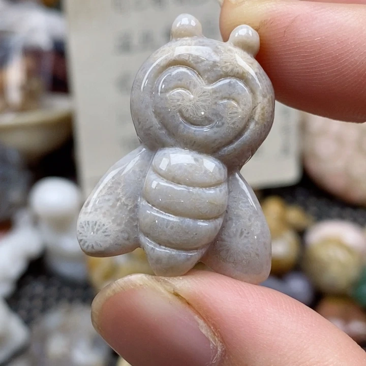 硅化珊瑚（珊瑚玉）未镶嵌颈饰小