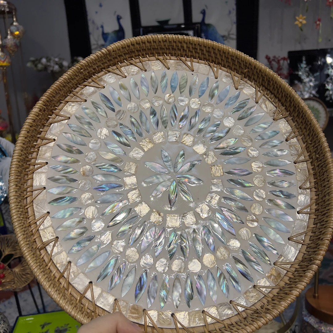 HH-【冰蓝花轮】买一送一越南藤编款水果35cm送小号优雅绿莲摆件