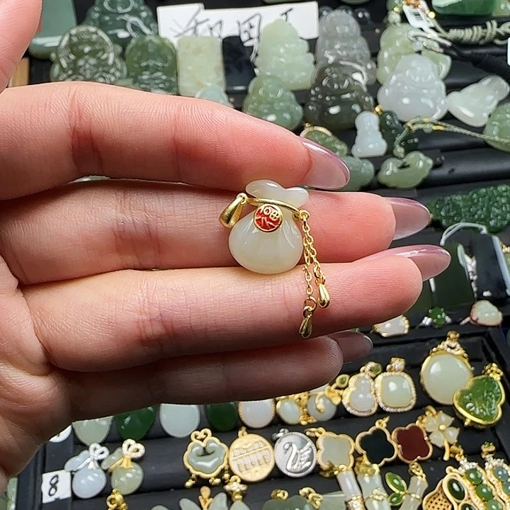 颈饰银S925镶嵌和田玉