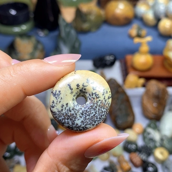 岫岩河磨玉（透闪石质玉）未镶嵌挂件