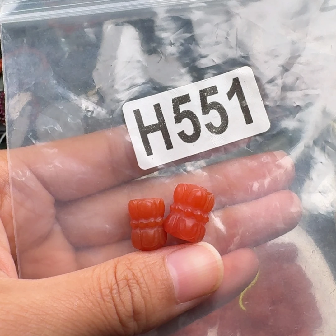 南红玛瑙未镶嵌珠宝奇石