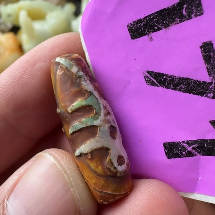 未镶嵌颈饰玛瑙/玉髓