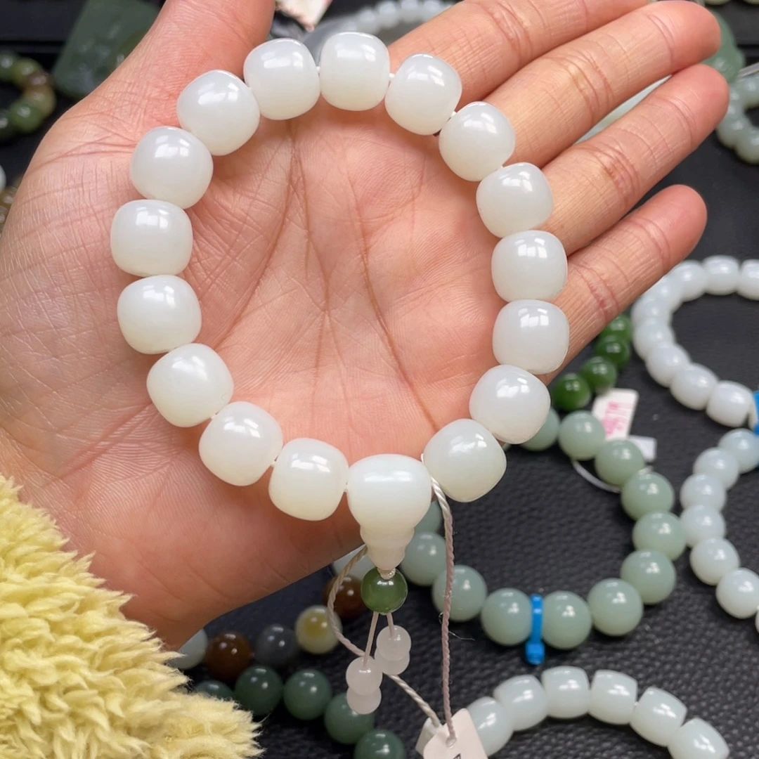 和田玉未镶嵌手链