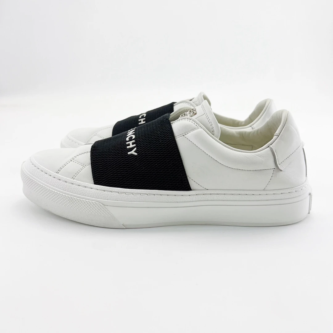 95新 Givenchy/纪梵希 41码/白色真皮绑带一脚蹬板鞋/15152836