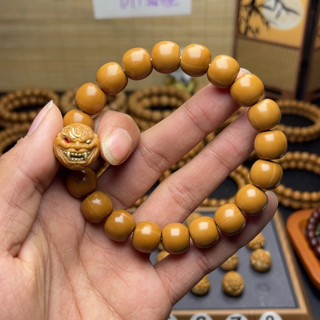 离****猴头核桃手串猴头