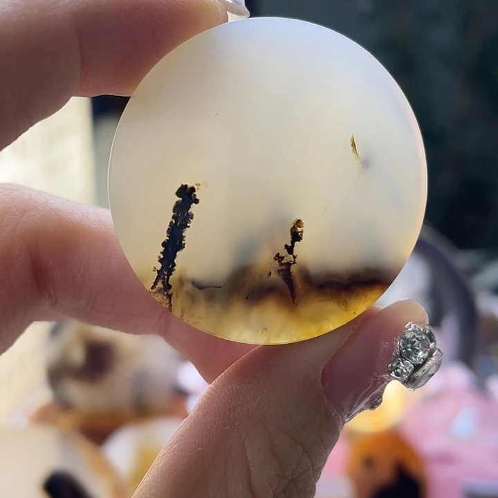 玛瑙/玉髓未镶嵌珠宝奇石