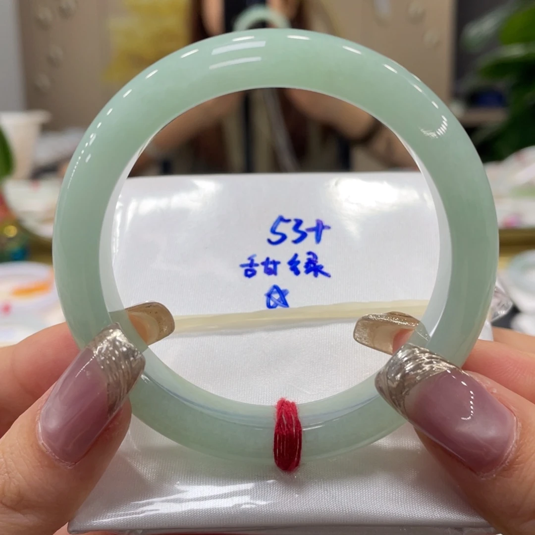 未镶嵌手镯翡翠翡翠