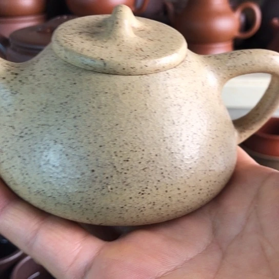 今***你茶壶紫砂白段泥子治石飘200豪生左右