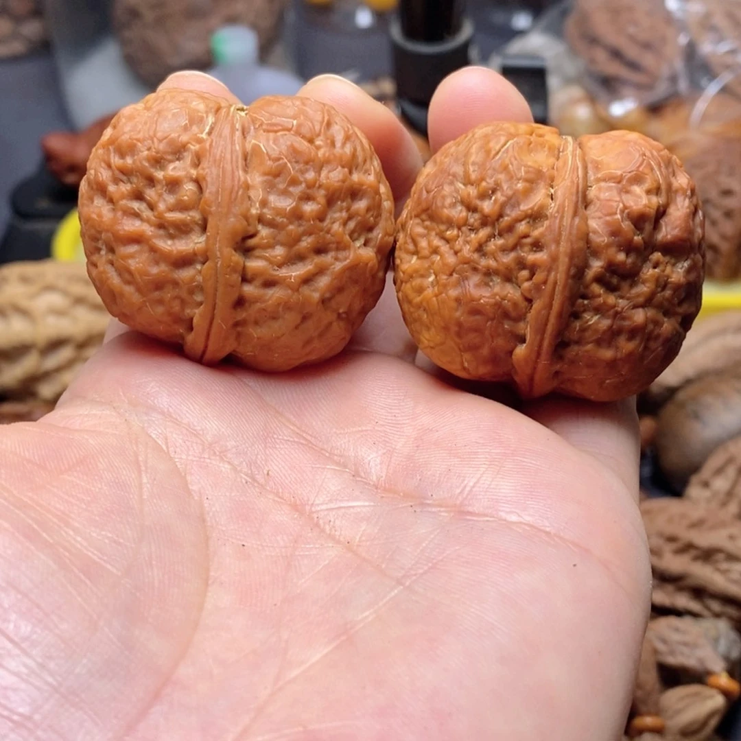 文玩核桃吊坠铁核63