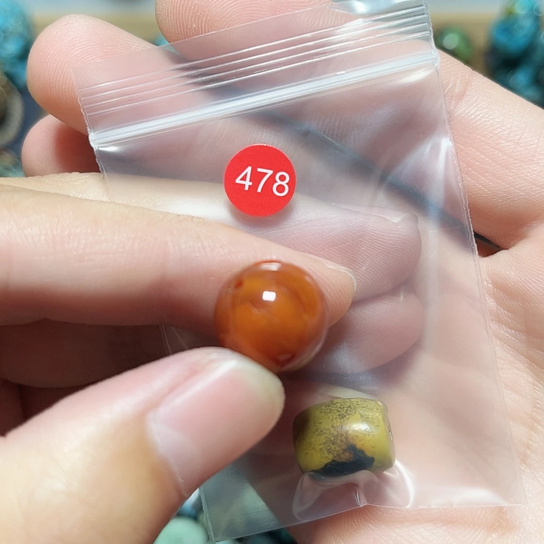 苗***口玛瑙/玉髓未镶嵌圆珠桶珠老型手串！！