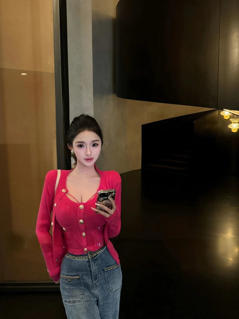 秋季新款韩版洋气小香风打底吊带背心女修身显瘦针织开衫两件套装