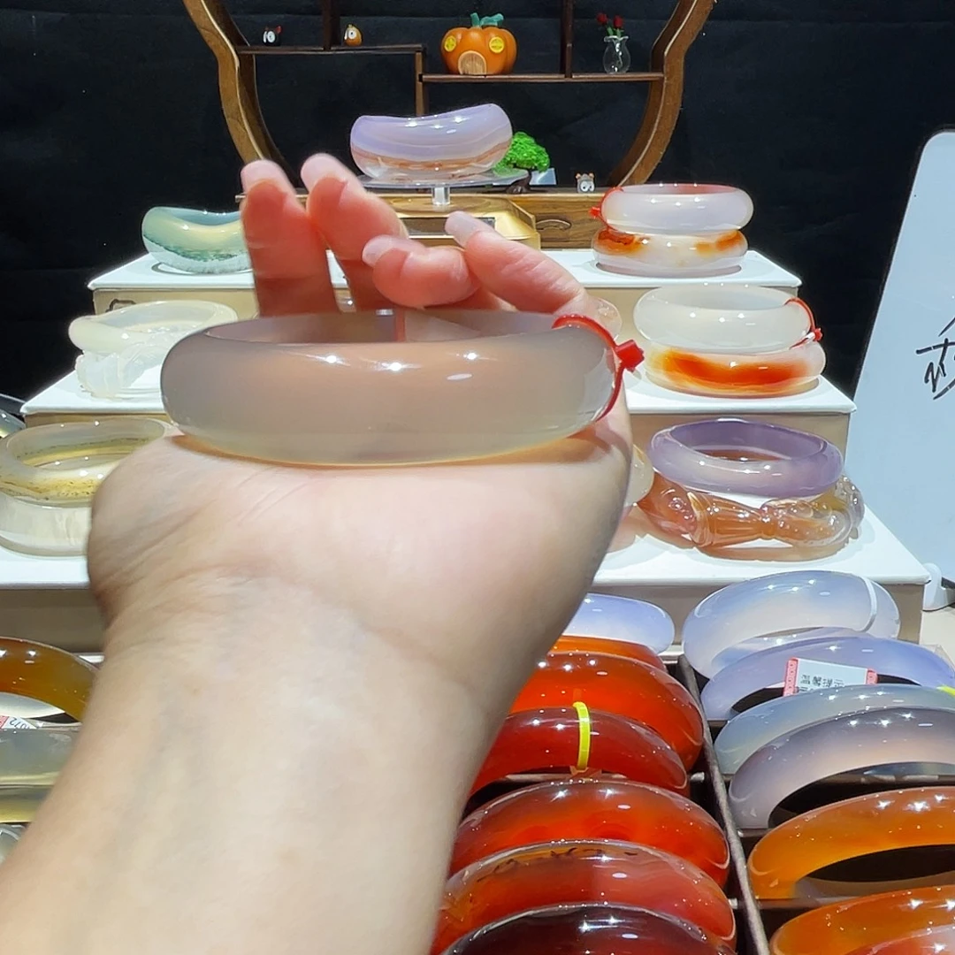 玛瑙/玉髓未镶嵌手镯