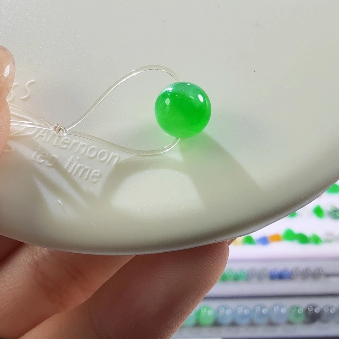 翡翠未镶嵌颈饰卡7.5