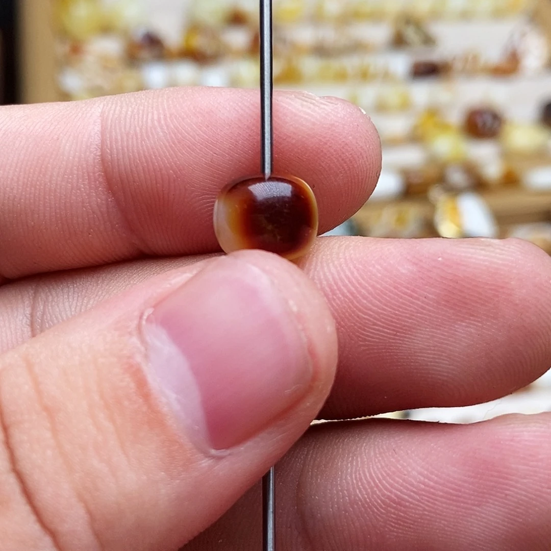 琥珀未镶嵌珠宝奇石9.6mm