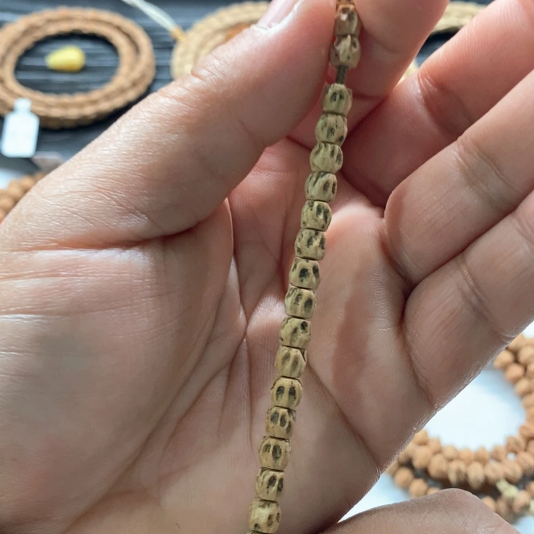 柏香籽/百香籽吊坠