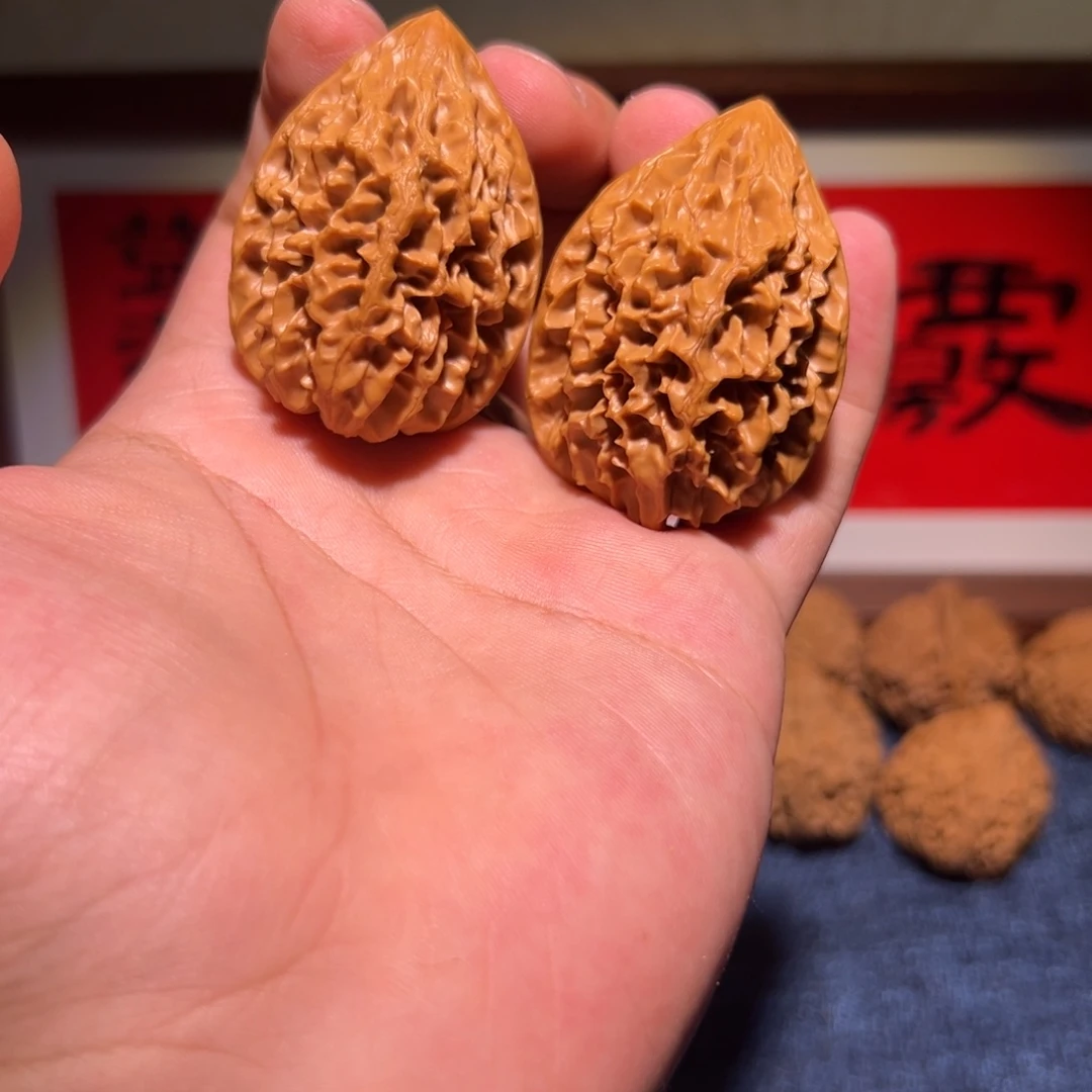 文玩核桃把件36招财鼠一对，精修