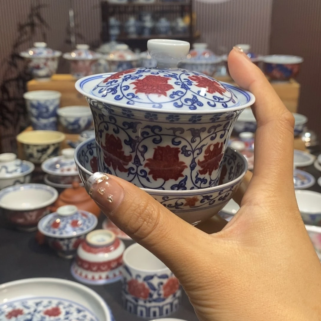 L****斯缠枝莲两件套釉里红手绘柴窑原矿