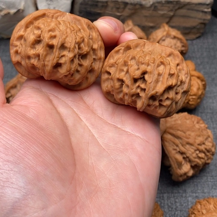 文玩核桃吊坠全品45天地