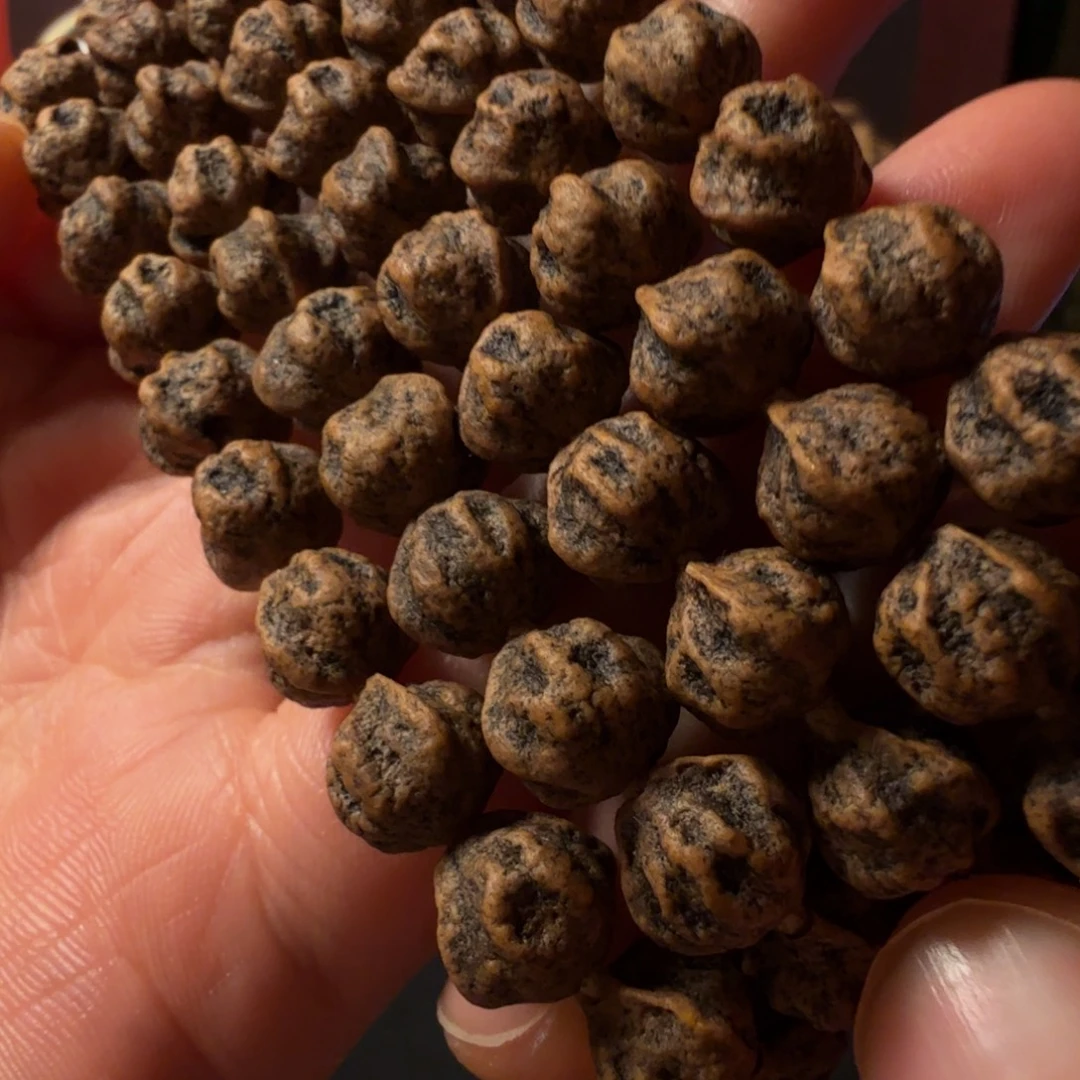 2***4吊坠柏香籽/百香籽