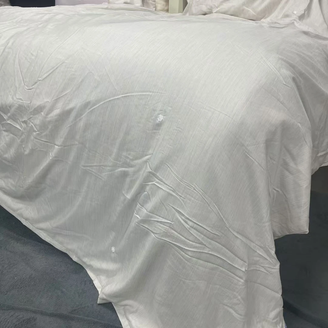 奢华蚕丝被-大尺寸双人被