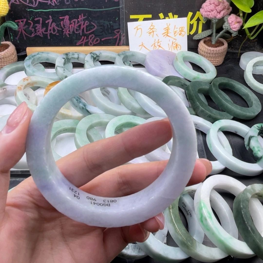 未镶嵌翡翠定制翡翠
