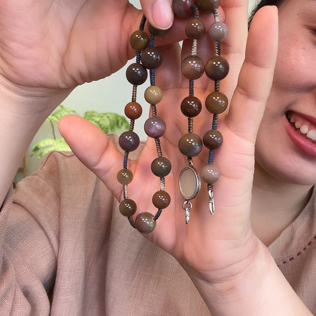 玛瑙/玉髓颈饰未镶嵌时****梢