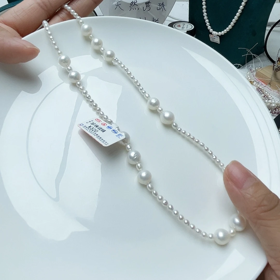 颈饰未镶嵌淡水珍珠