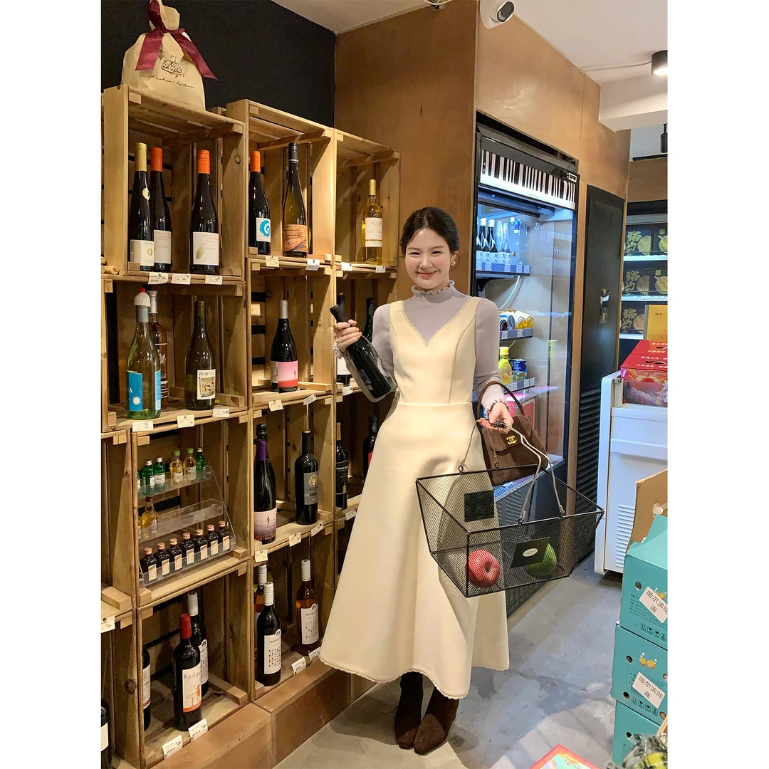 火火火【雾弥冬音】韩系气质v领吊带温柔风连衣裙L39543HH54