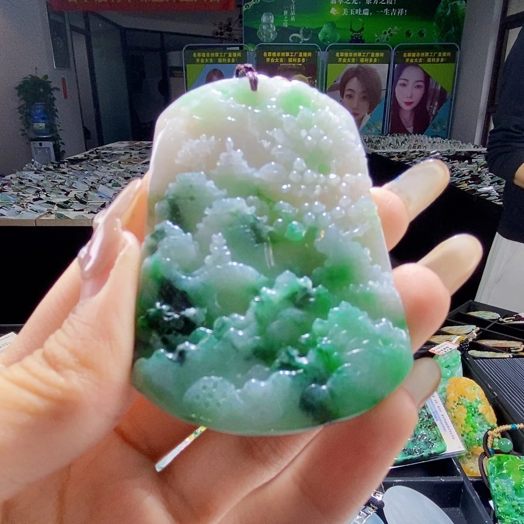颈饰未镶嵌翡翠翡翠