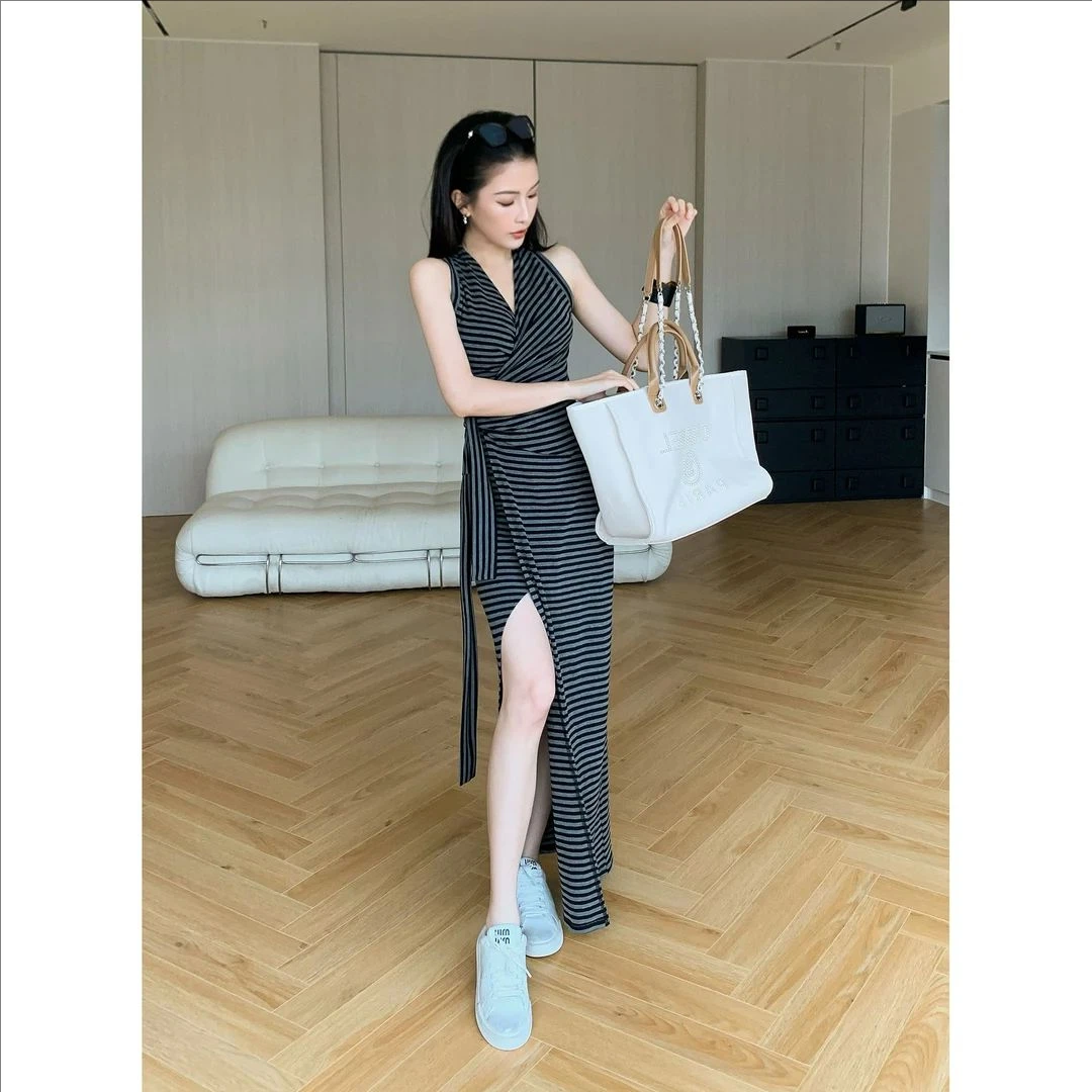 时尚气质显瘦修身收腰法式设计感连衣裙JD04LZQM051