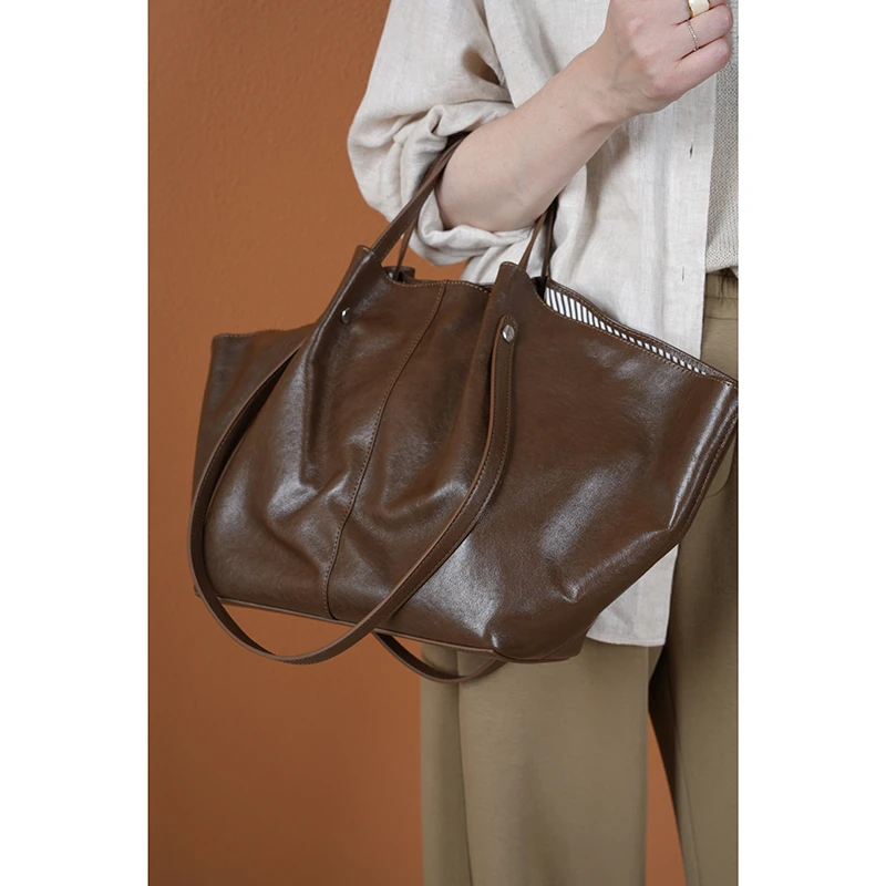 【与风萦】头层牛皮设计感饺子包 时尚休闲百搭复古通勤小众真皮