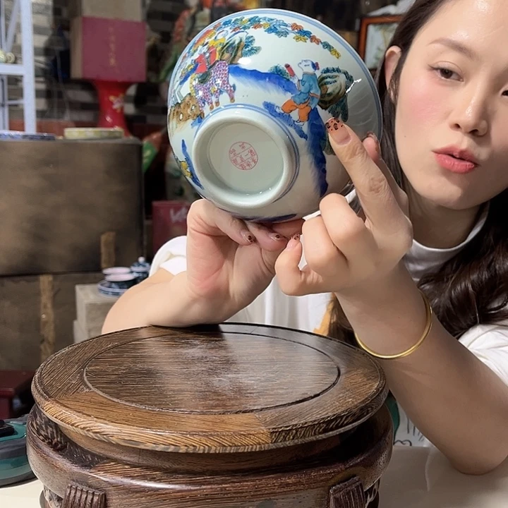 摆件////景德镇陶瓷瓷器。