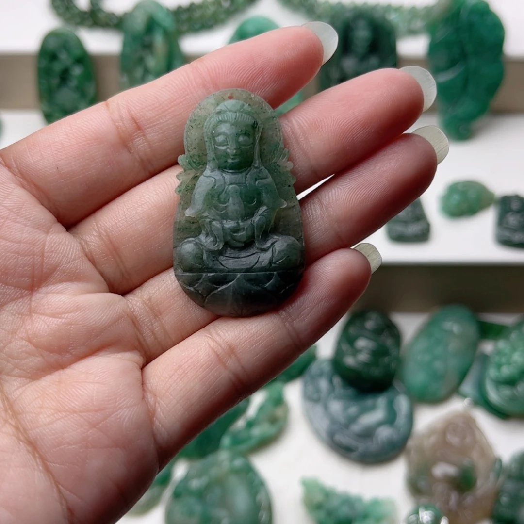 未镶嵌独山玉挂件