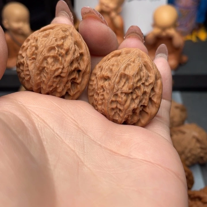 文玩核桃把件L**r宫灯33全品