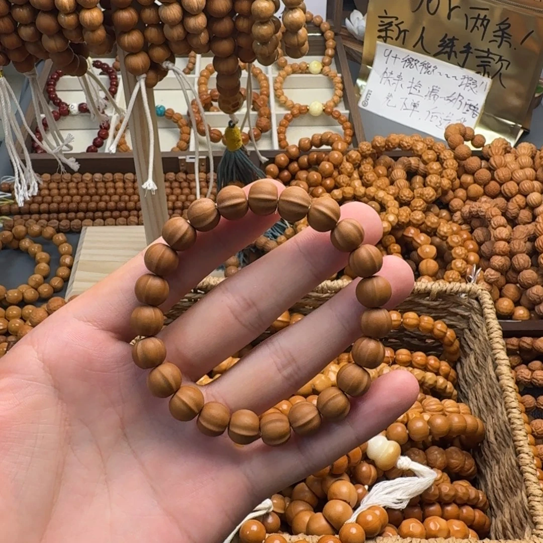 小***天猴头核桃吊坠全品哑光小鲨鱼