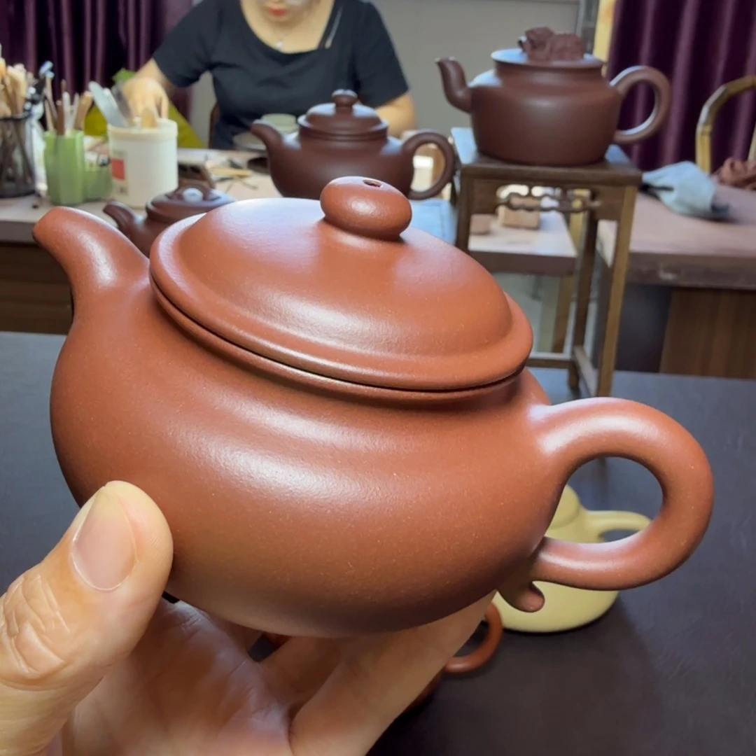 《微微瑕福利价》本山紫泥精工半手仿古壶200cc