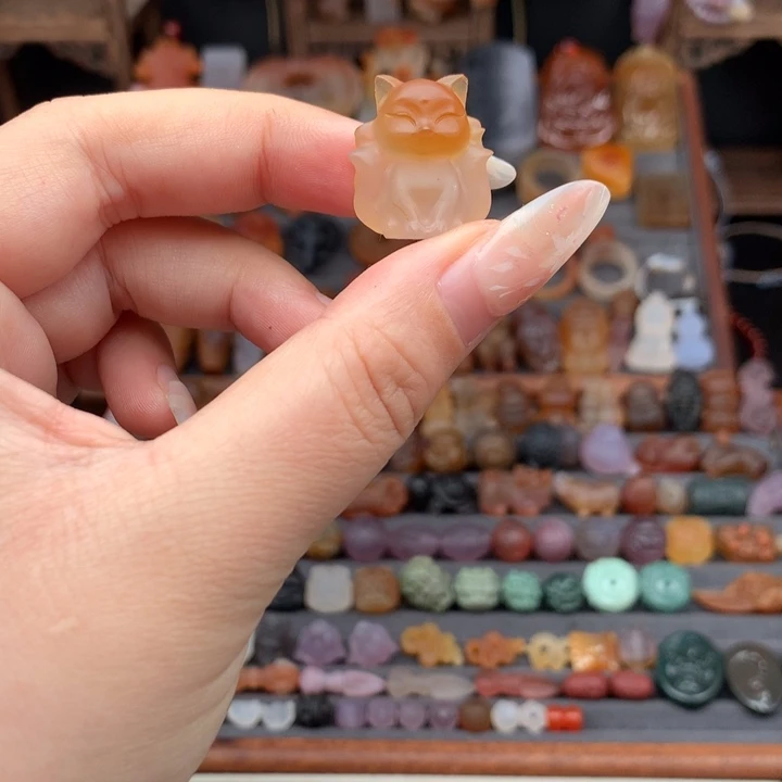 玛瑙/玉髓颈饰未镶嵌