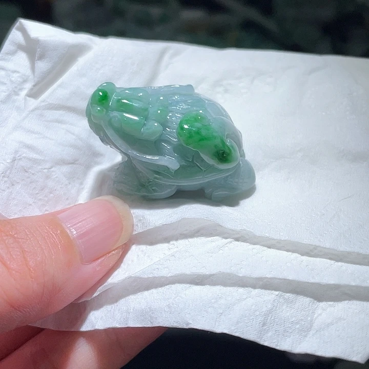 颈饰未镶嵌翡翠天