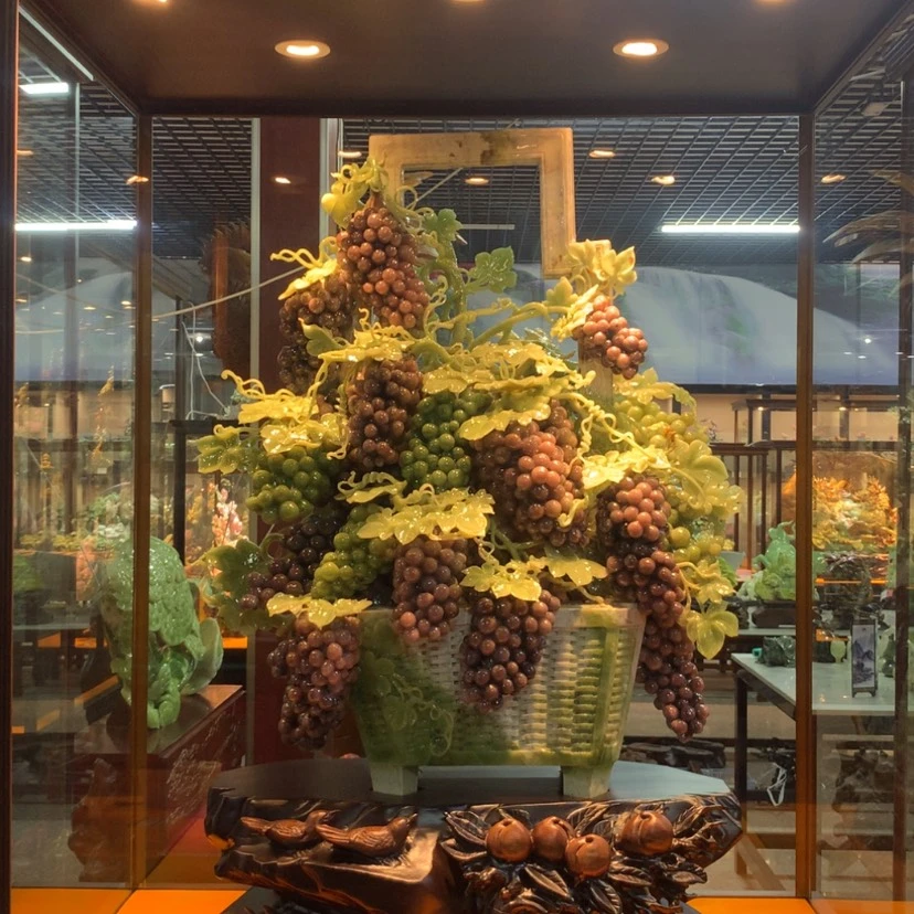 【闪购商品】未镶嵌蛇纹石玉摆件覆膜