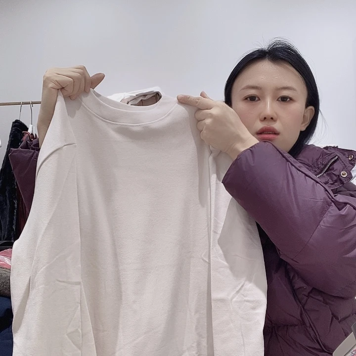 米色打底45556666