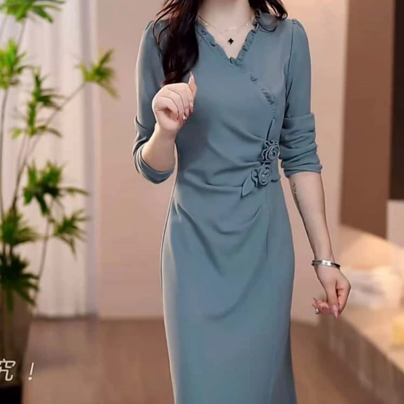 A952【连衣裙】2025秋季新款时尚气质花边浮花甜美优雅显瘦连衣裙